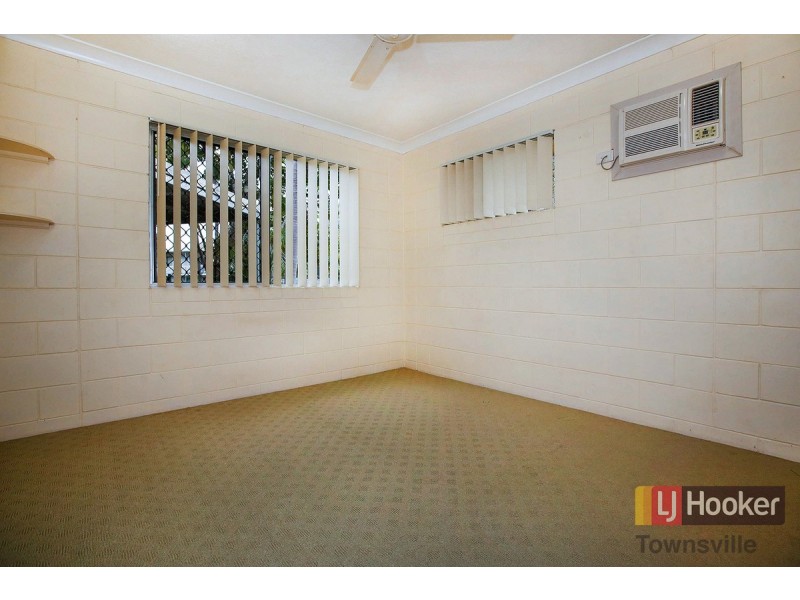 2 Reynolds Street, Kirwan QLD 4817