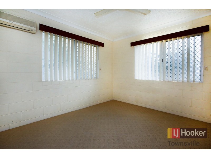 2 Reynolds Street, Kirwan QLD 4817
