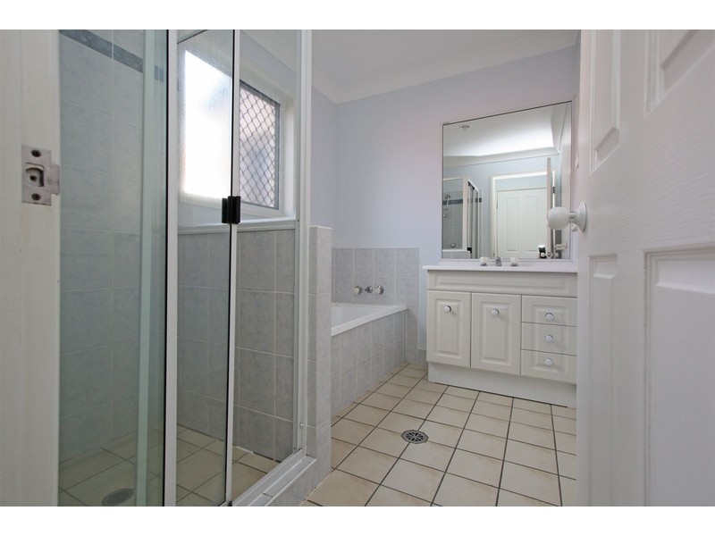 19 Althea Court, Kirwan QLD 4817