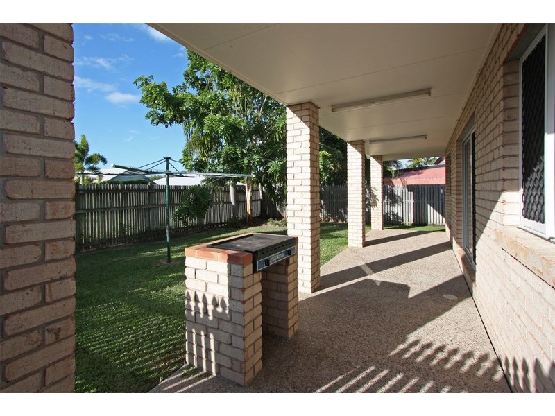 19 Althea Court, Kirwan QLD 4817