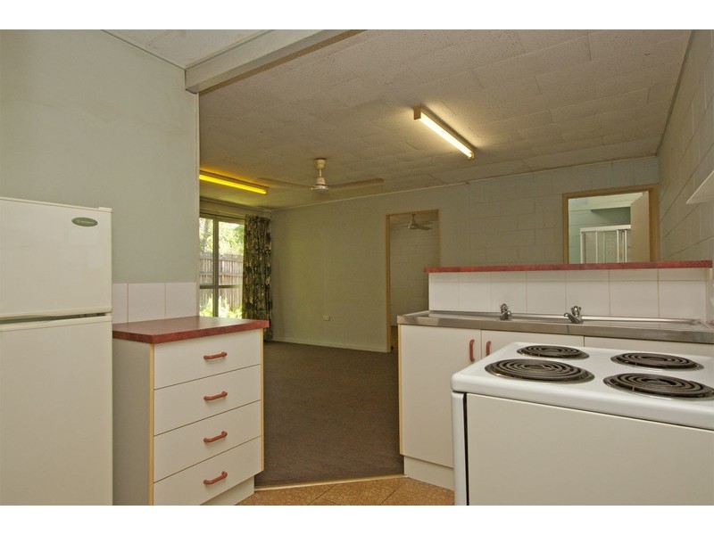 4/123 Harold Street, West End QLD 4810