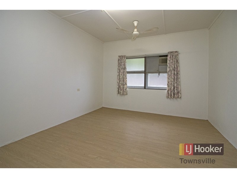 2/53 Diprose Street, Pimlico QLD 4812