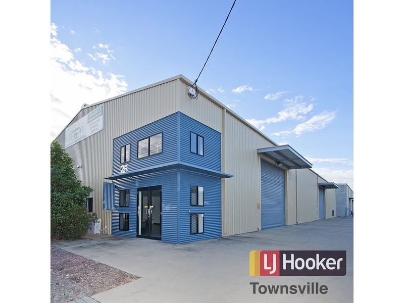 25-27 Tarzan Street, Mount St John QLD 4818