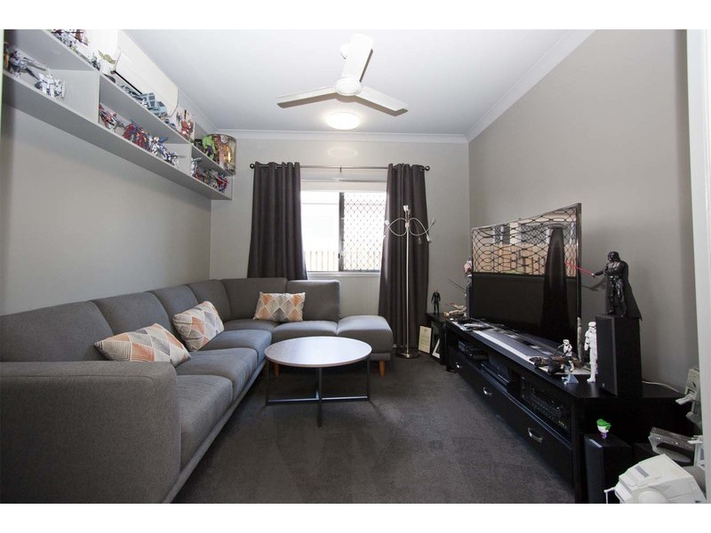 26 Velasco Street, Burdell QLD 4818