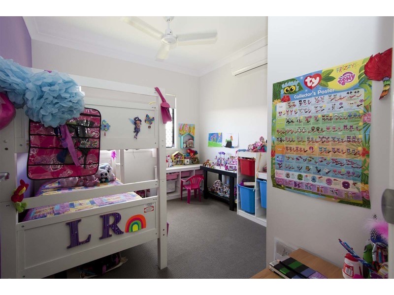 26 Velasco Street, Burdell QLD 4818