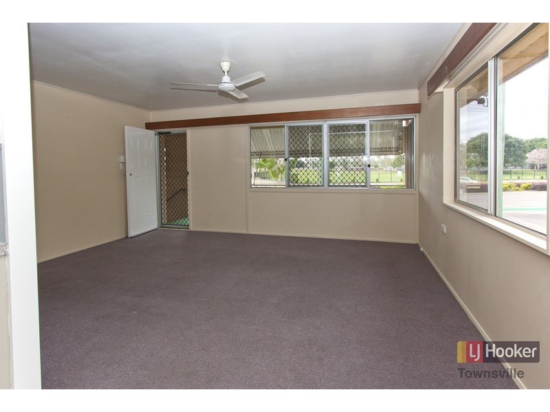 107 Nathan Street, Cranbrook QLD 4814