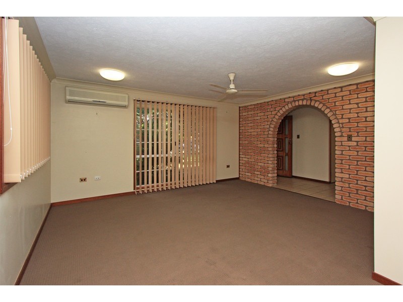 6 Madrid Court, Kirwan QLD 4817