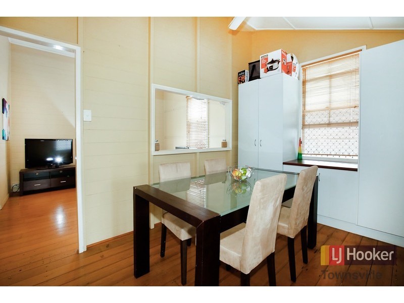 24 Morehead Street, South Townsville QLD 4810