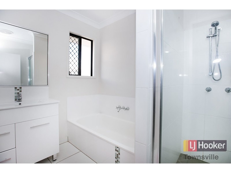 6 Kona Court, Burdell QLD 4818