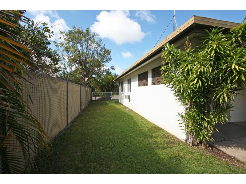 2/33 Ferntree Street, Kirwan QLD 4817