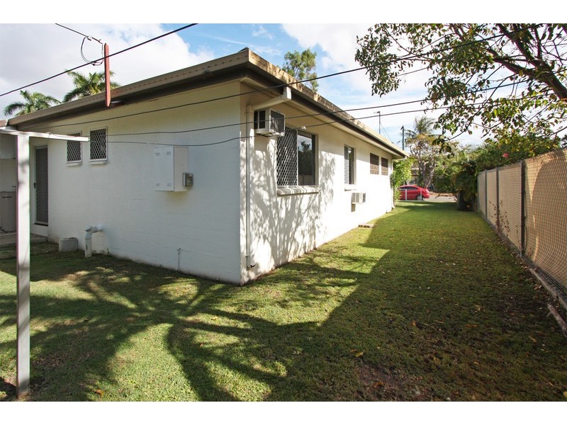 2/33 Ferntree Street, Kirwan QLD 4817
