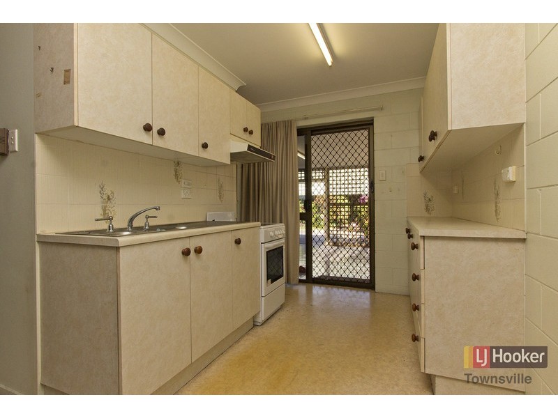 11/358-360 Ross River Road, Cranbrook QLD 4814