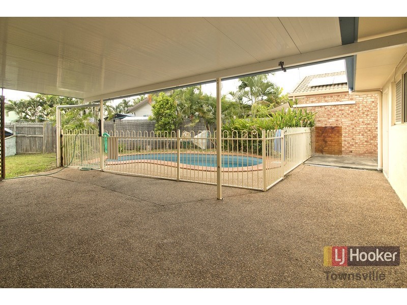 8 Conferta Court, Kirwan QLD 4817