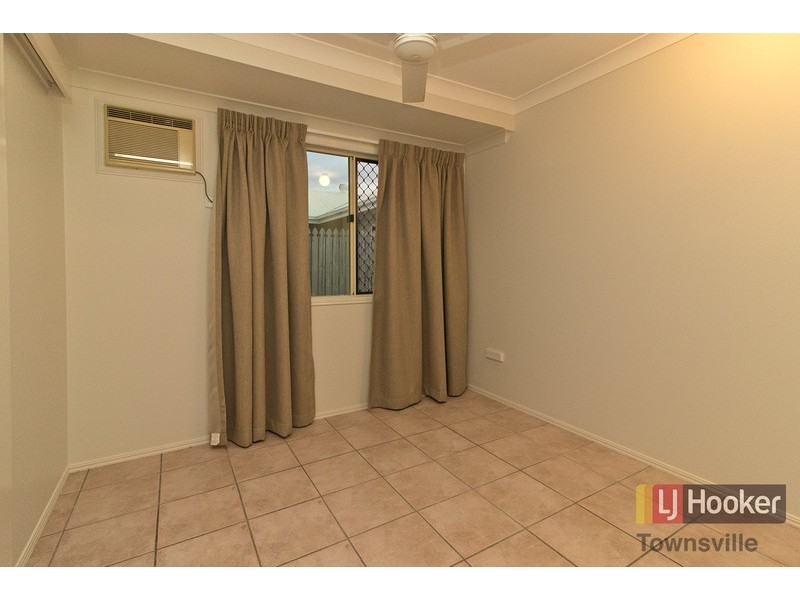 8 Conferta Court, Kirwan QLD 4817