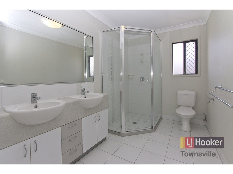 7 Coolidge Street, Mount Louisa QLD 4814