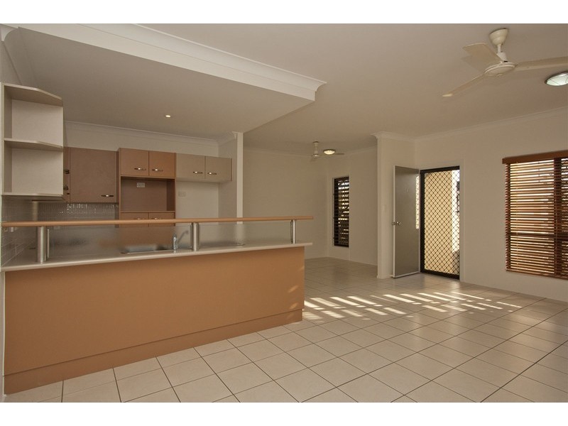 1/2 Freshwater Drive, Douglas QLD 4814