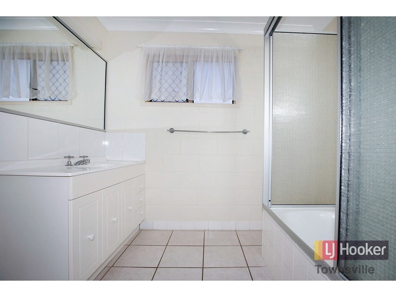 32 Weddel Drive, Annandale QLD 4814