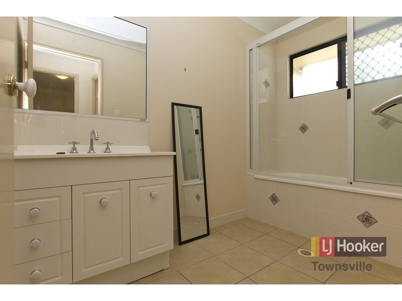 34 Montebello Circuit, Kirwan QLD 4817