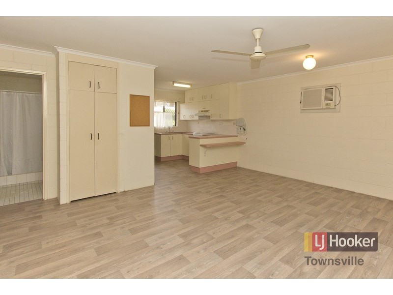 14/131 Ross River Road, Mundingburra QLD 4812