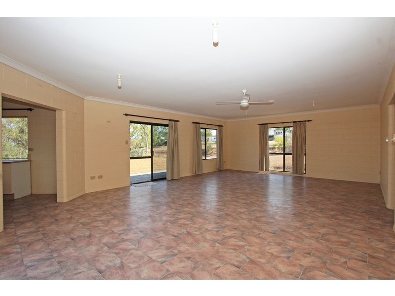 99 Aitape Street, Roseneath QLD 4811