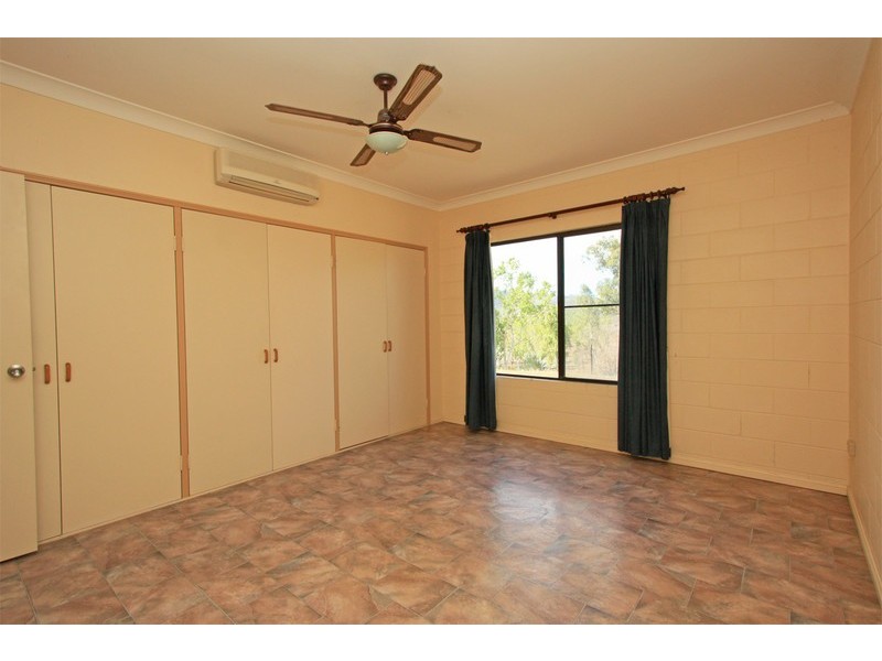 99 Aitape Street, Roseneath QLD 4811