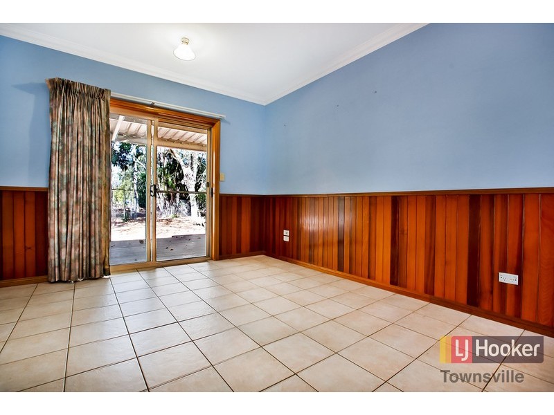 2 Tulloch Court, Kelso QLD 4815
