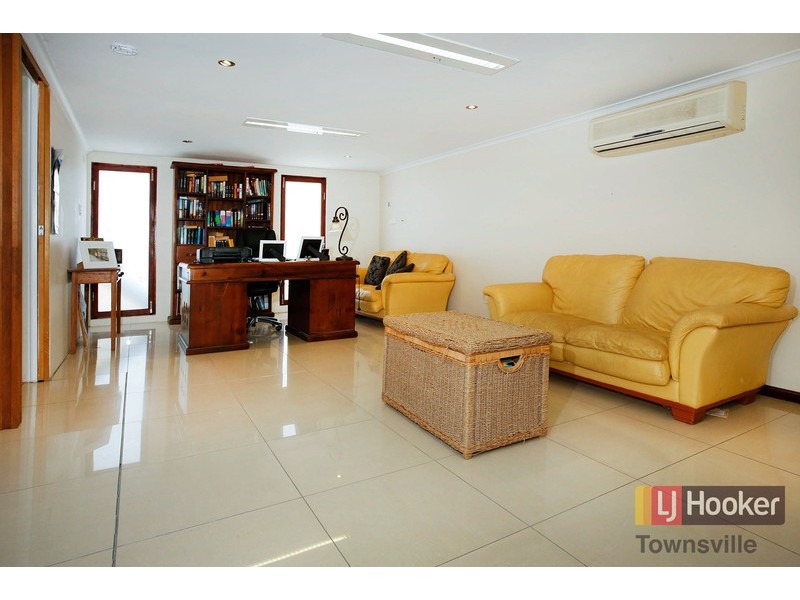 21 Launder Street, Mundingburra QLD 4812