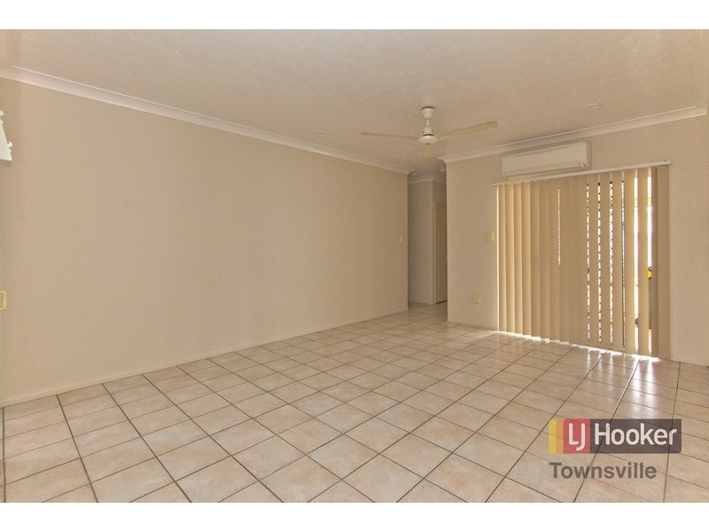 1 Koala Court, Kelso QLD 4815