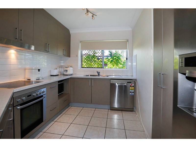 8/29 Ackers Street, Hermit Park QLD 4812
