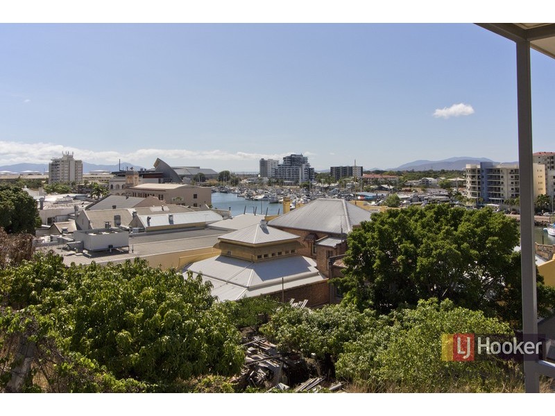 1/193 Flinders Street, Townsville City QLD 4810