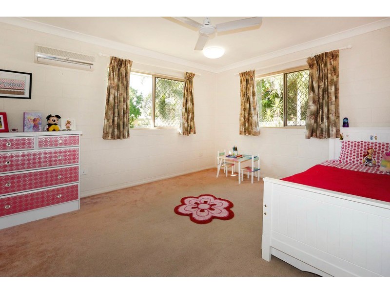 10 Walsh Street, Wulguru QLD 4811