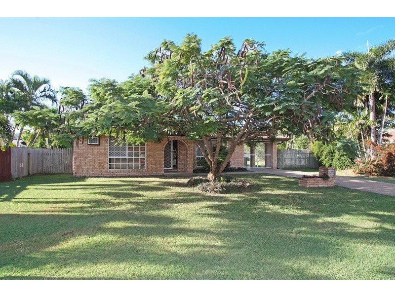 6 Madrid Court, Kirwan QLD 4817