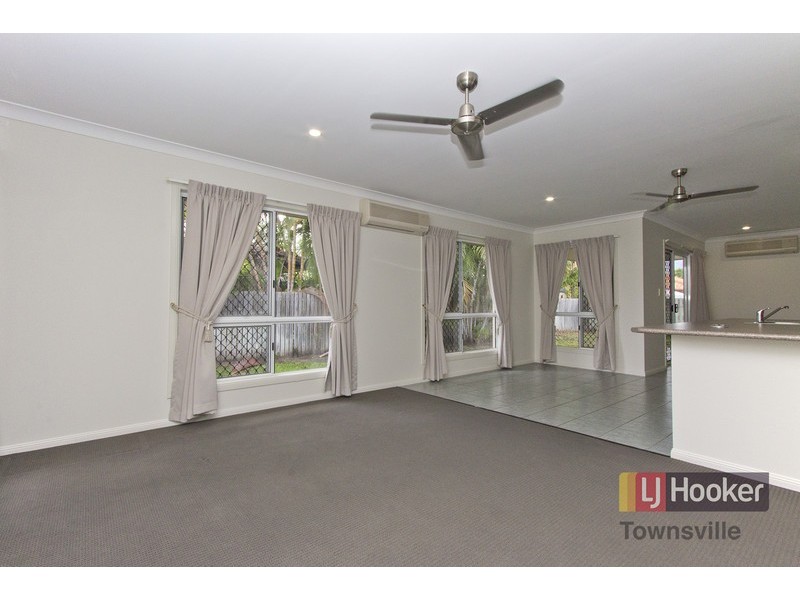 4 Westminster Mews, Douglas QLD 4814