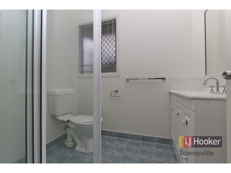 4 Westminster Mews, Douglas QLD 4814