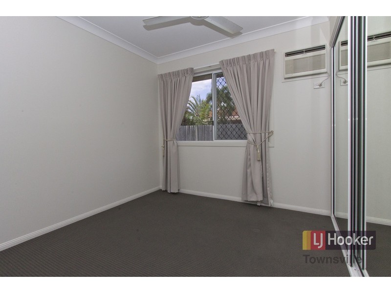 4 Westminster Mews, Douglas QLD 4814