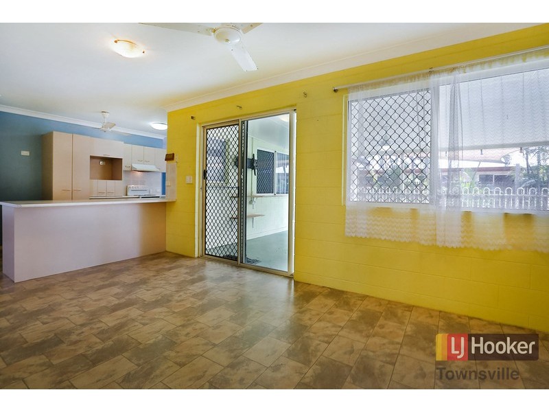 37 Barnett Street, Mount Louisa QLD 4814