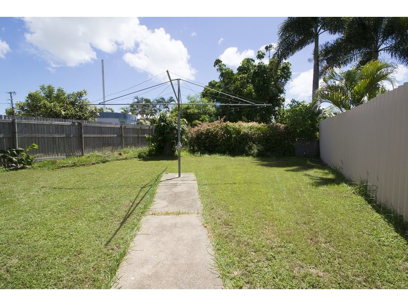 1/148 Mooney Street, Gulliver QLD 4812