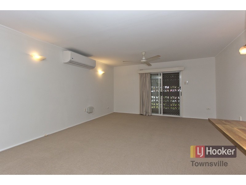 48 Fulham Road, Pimlico QLD 4812