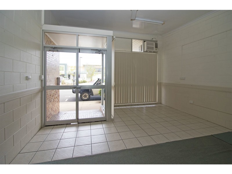 2/17 Tavern Street, Kirwan QLD 4817