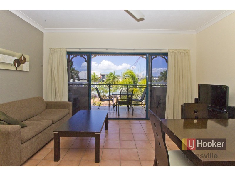 10/51 Palmer Street, Townsville QLD 4810