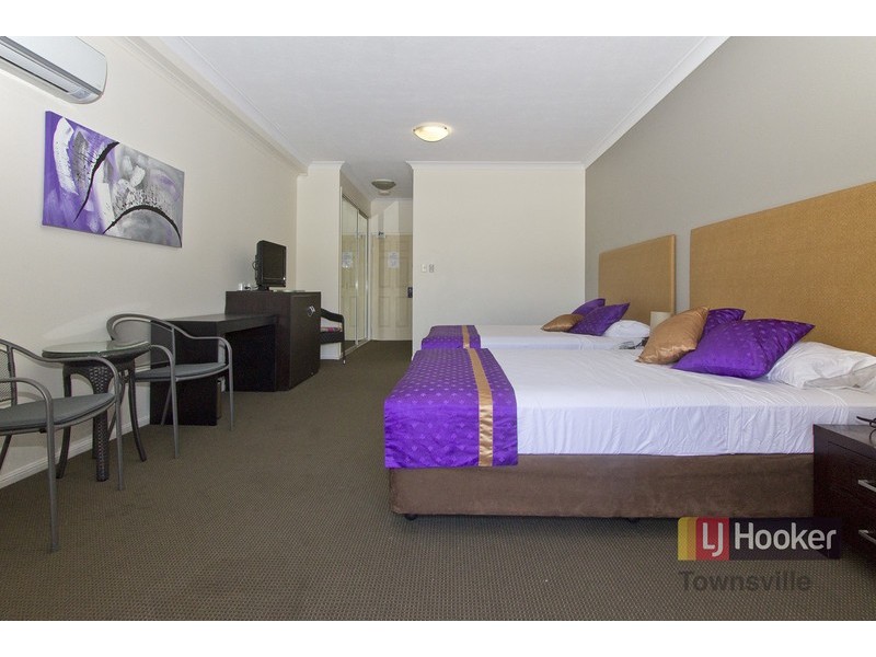 10/51 Palmer Street, Townsville QLD 4810