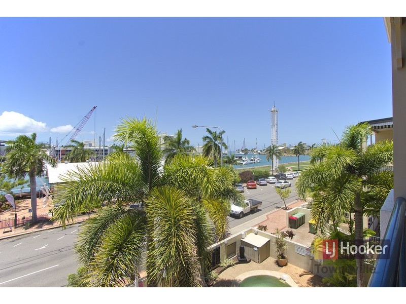 10/51 Palmer Street, Townsville QLD 4810