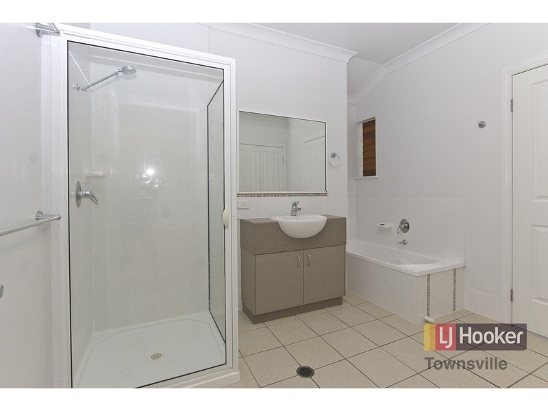22/16-22 Martinez Avenue, West End QLD 4810