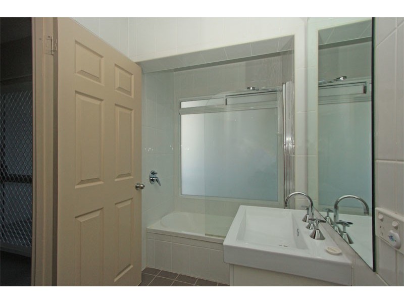 4/33 Murray Street, North Ward QLD 4810