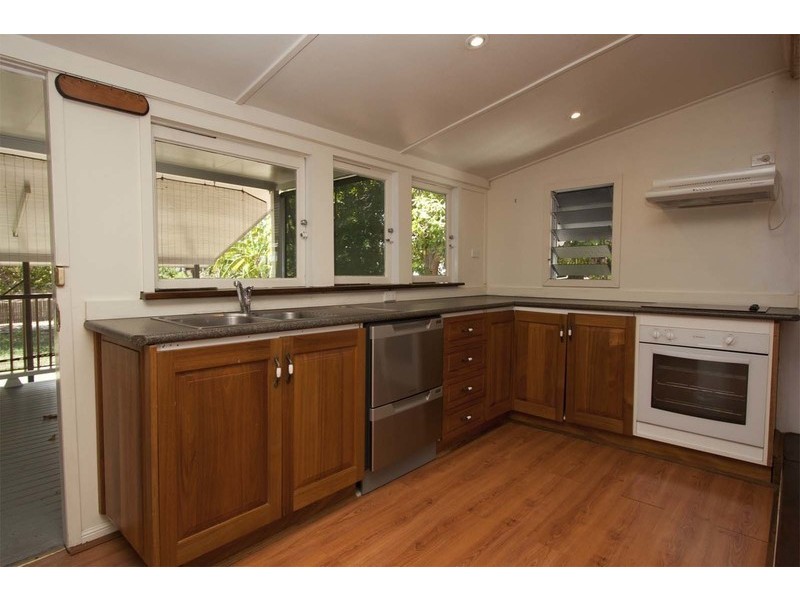41 Second Street, Railway Estate QLD 4810