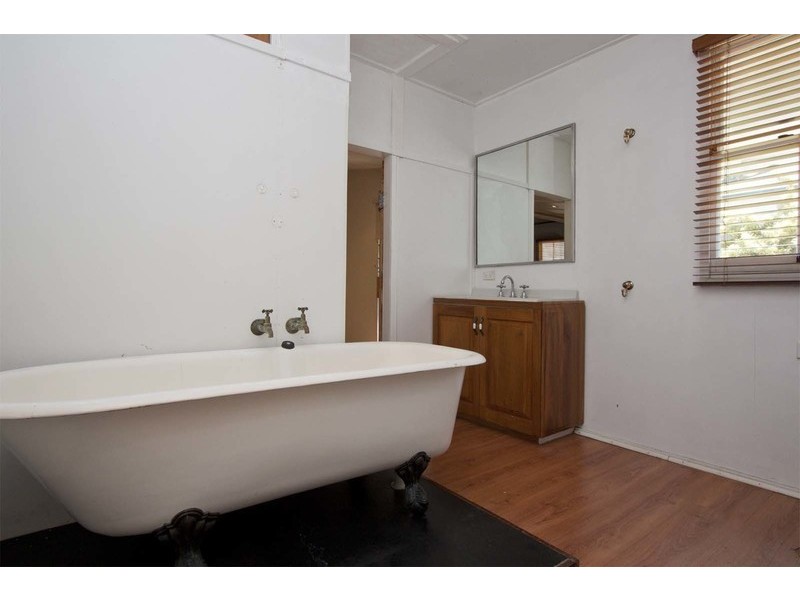 41 Second Street, Railway Estate QLD 4810