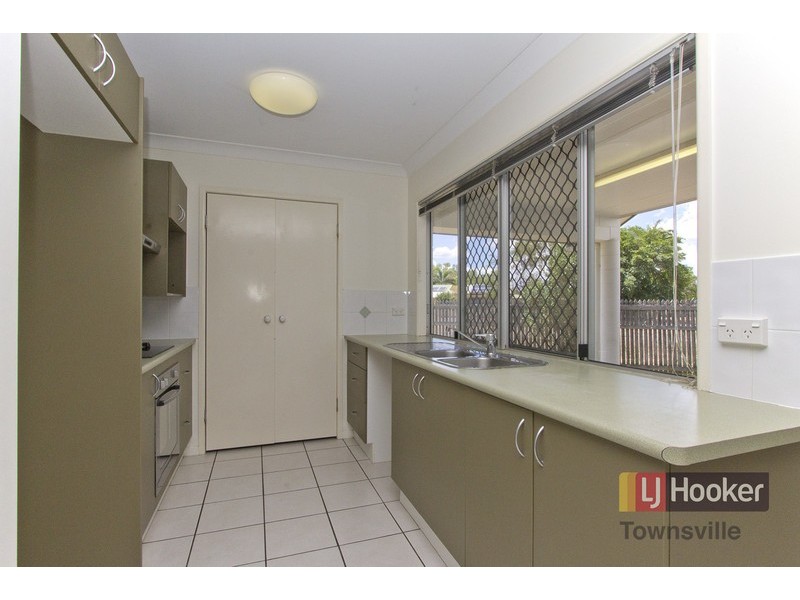 4 Brindole Court, Kelso QLD 4815