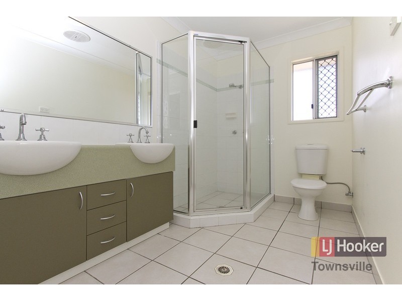 4 Brindole Court, Kelso QLD 4815