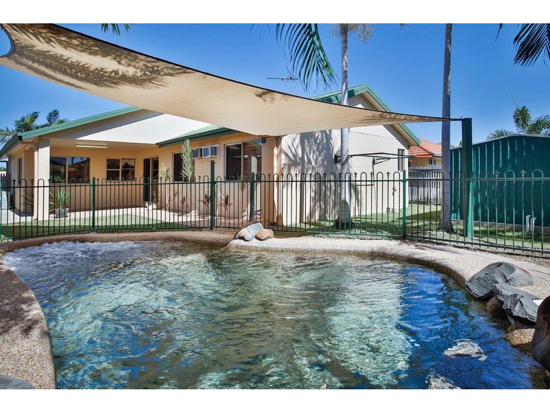 35 Daytona Drive, Kirwan QLD 4817