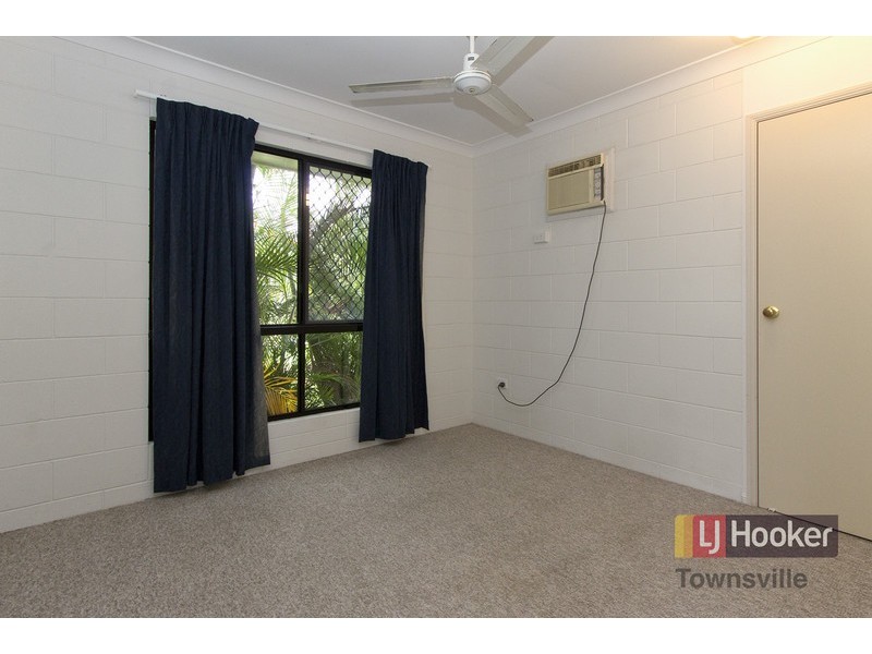 8 Concord Crescent, Kirwan QLD 4817